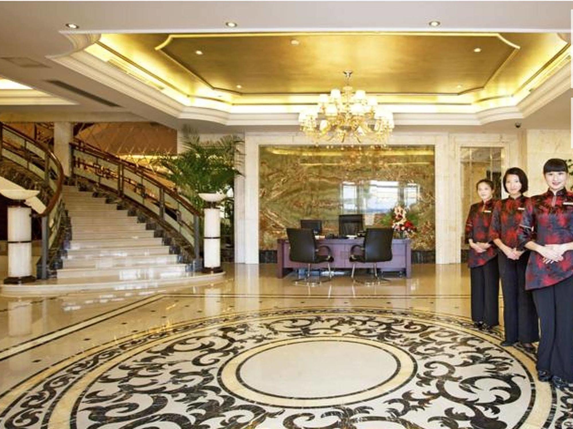 Friend Hotel Shanghai Exterior foto