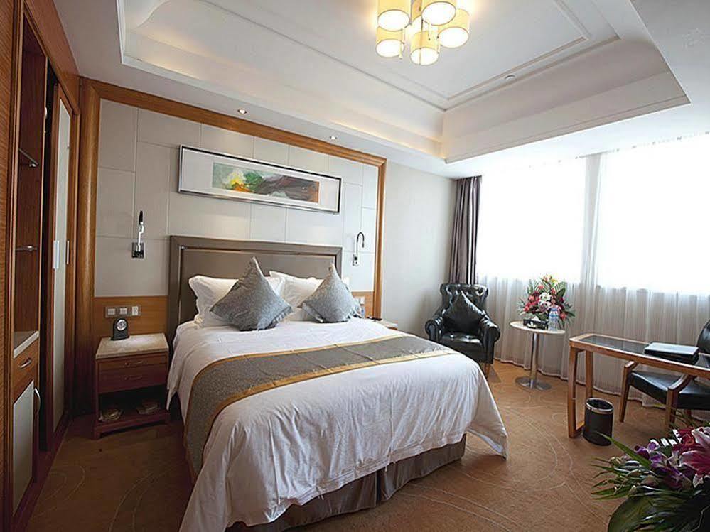 Friend Hotel Shanghai Zimmer foto
